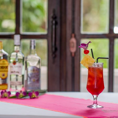 Chateau D'Angkor La Residence Sziemreap Kültér fotó