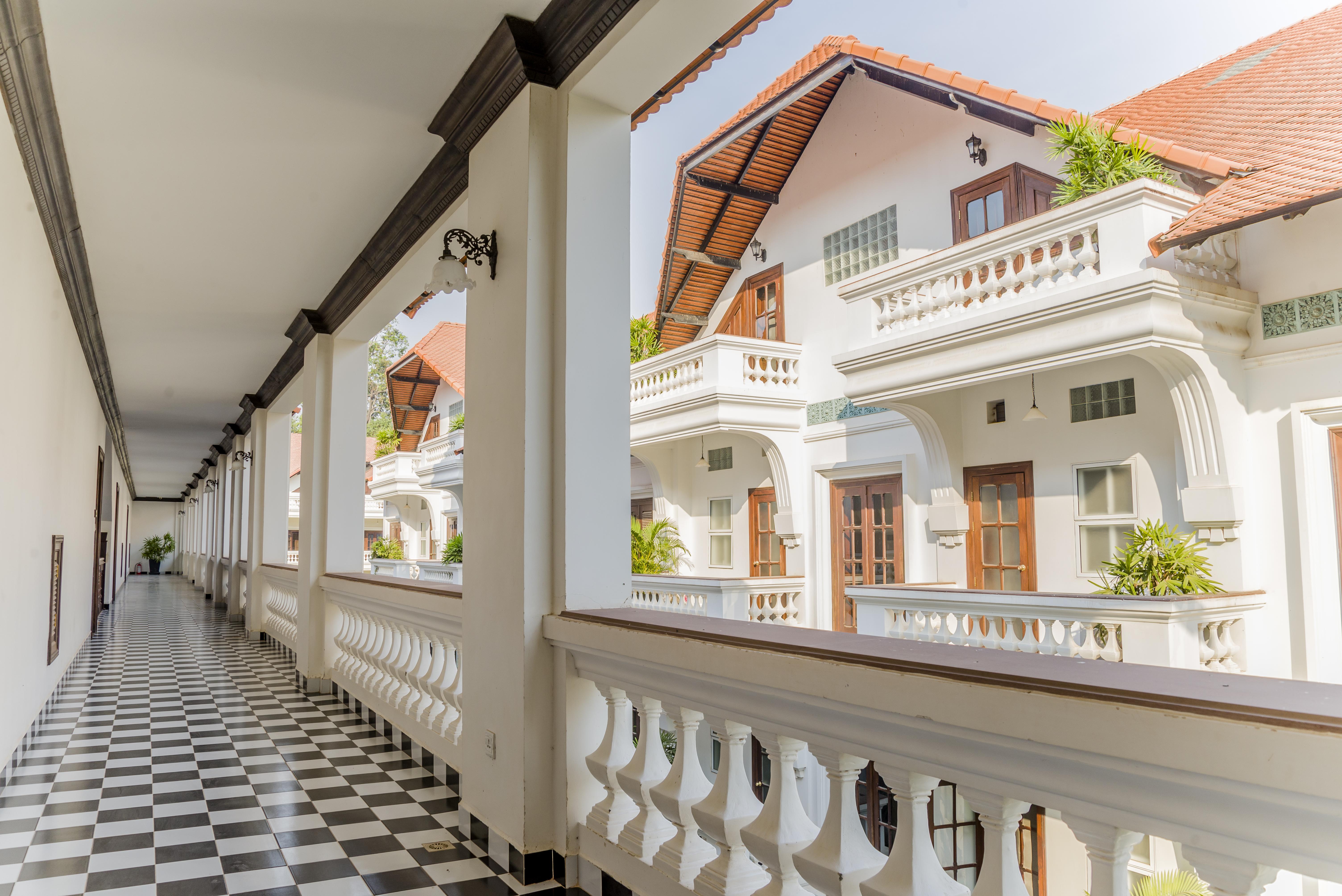 Chateau D'Angkor La Residence Sziemreap Kültér fotó