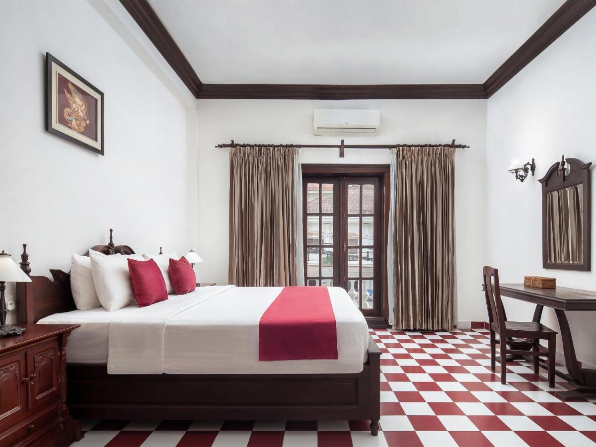 Chateau D'Angkor La Residence Sziemreap Kültér fotó