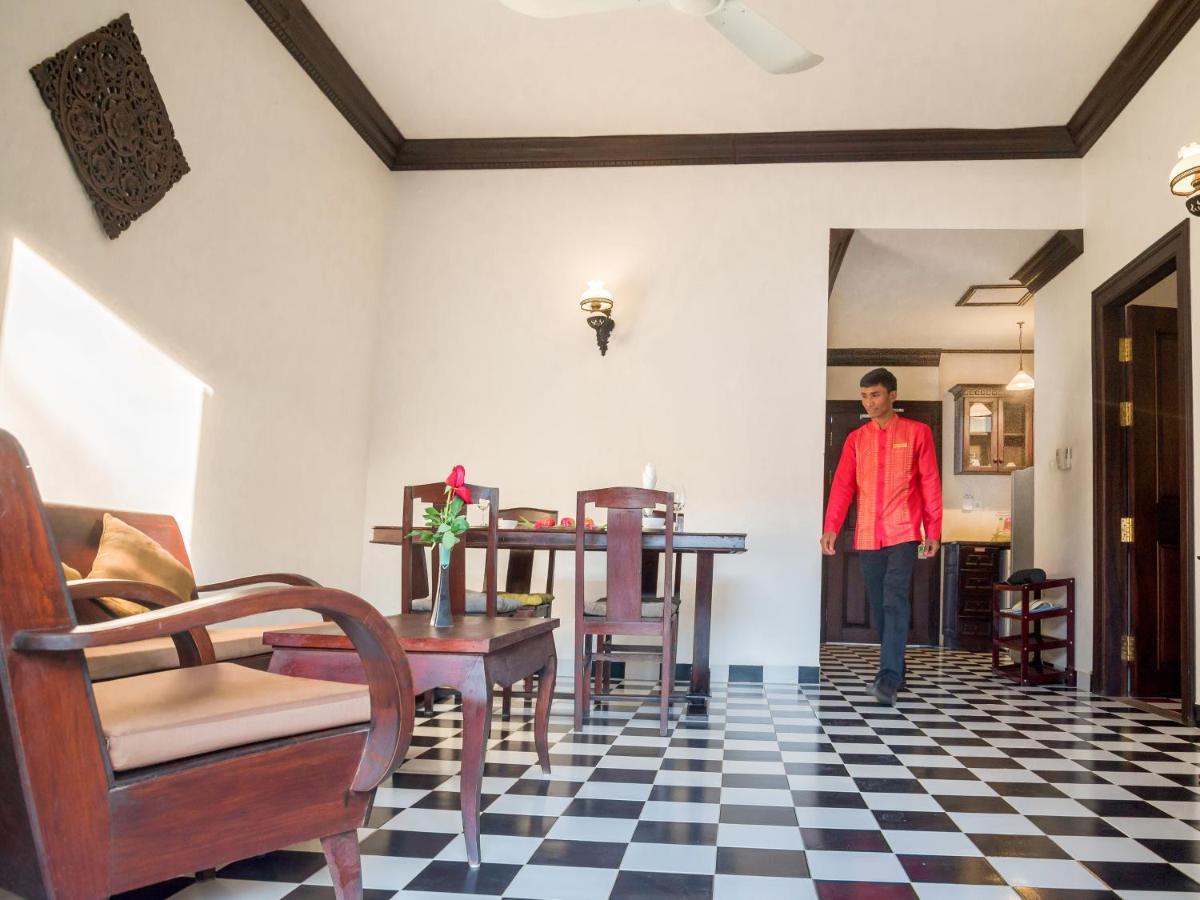 Chateau D'Angkor La Residence Sziemreap Kültér fotó